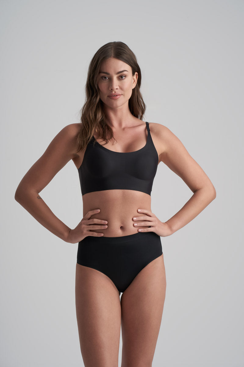 Brassière souple noir invisible