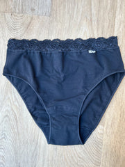 Culotte coton avec dentelle noir