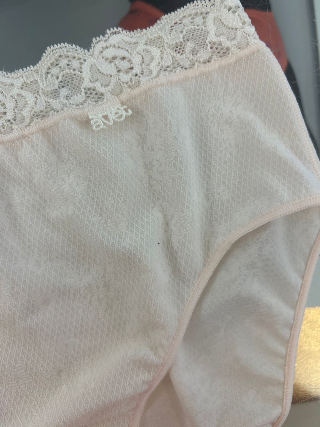 Slip haut microfibre - poudré dentelle