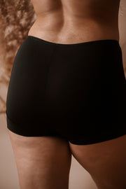 culotte short en microfibre couleur noir de la marque Avet 3844