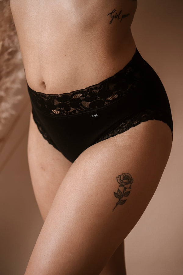 Culotte haute coton dentelle