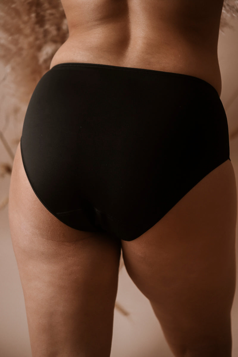 culotte haute microfibre noire de la marque avet ref 3244