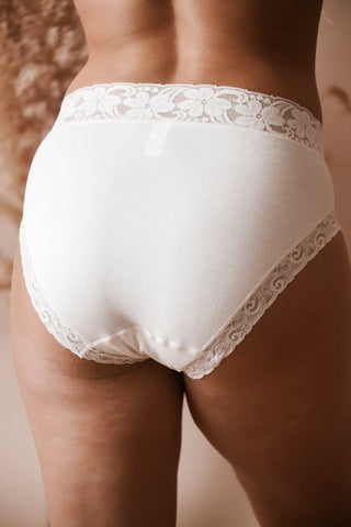 culotte-coton-ivoire-marque-avet-dentelle-uni