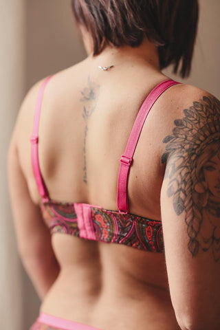 Soutien-gorge sans armature bonnet profond Carnet de voyage