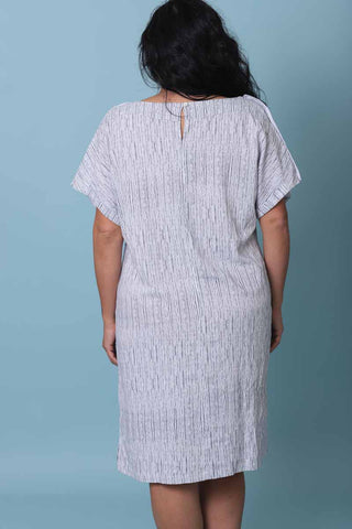 Robe de plage en lin rayé